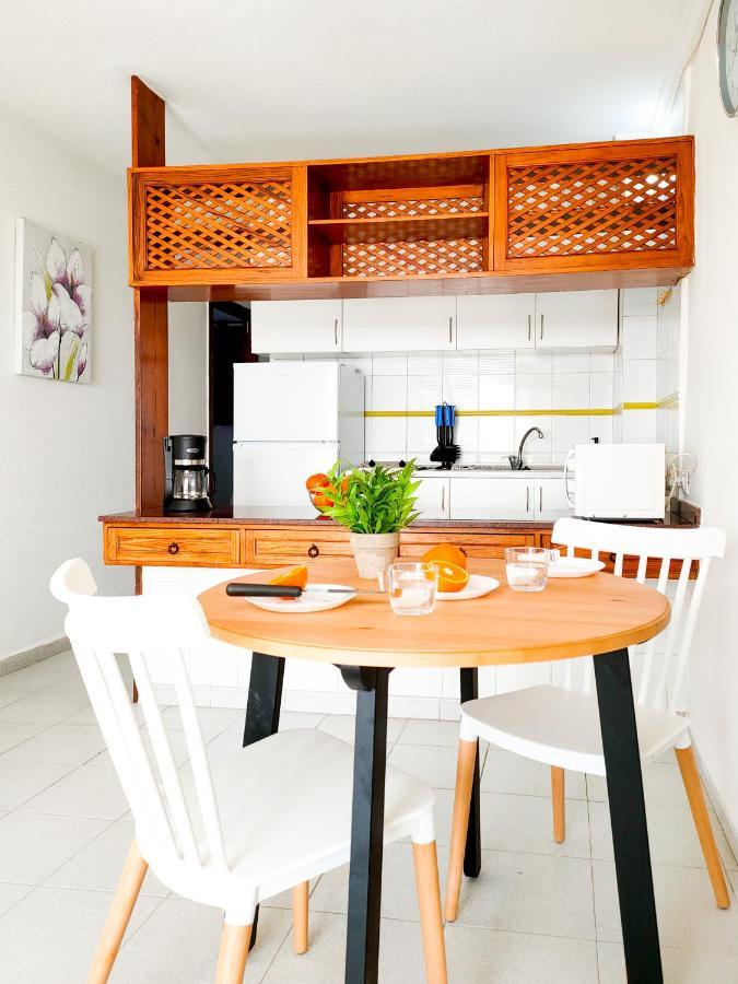 Cozy Beach Holiday Home In Playa Del Ingles Eksteriør billede